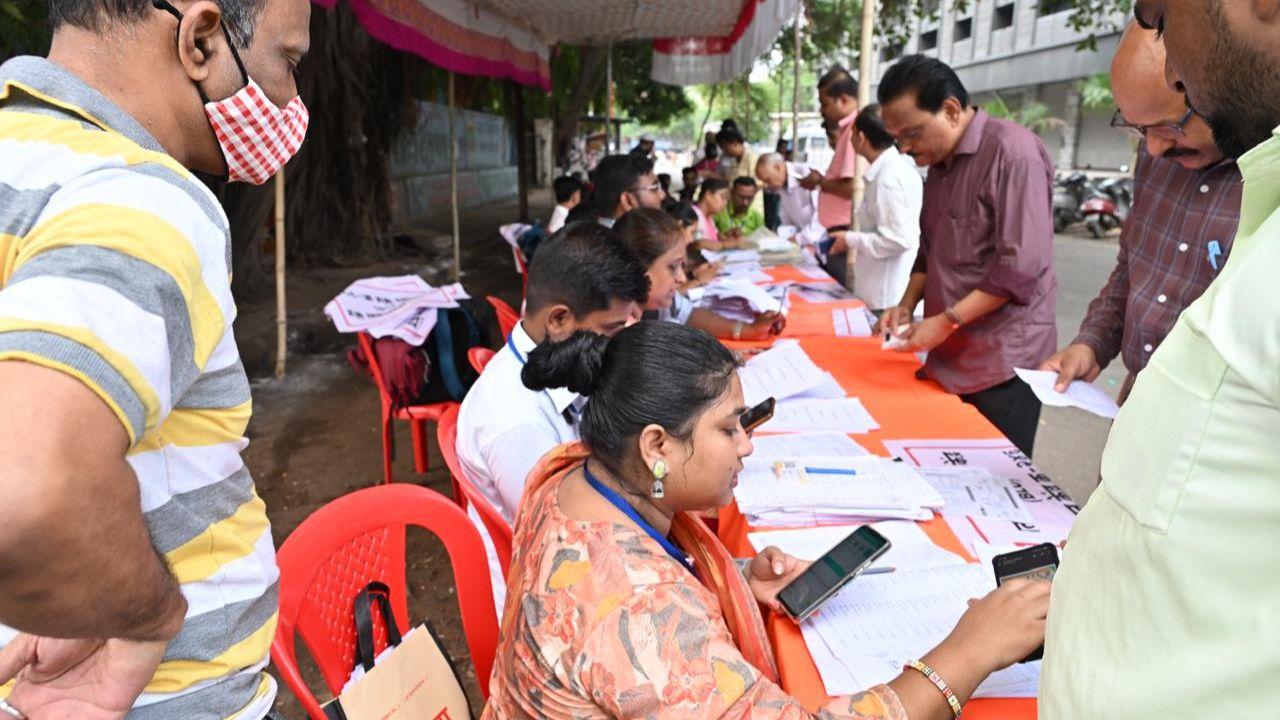 Dindori in Nashik recorded the highest turnout at 57.06 per cent, while Kalyan in Thane had the lowest at 41.70 per cent.