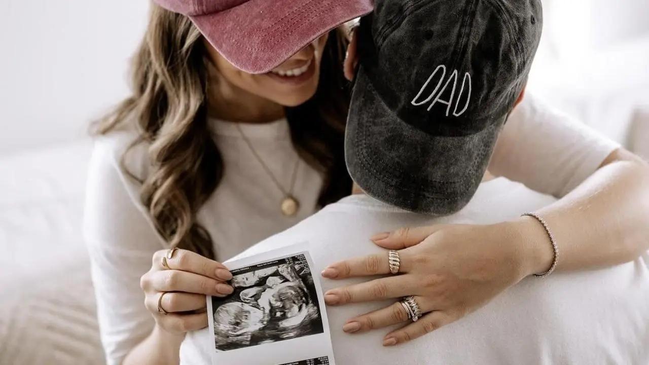 Did Deepika Padukone-Ranveer Singh share a picture of their baby's sonogram? Read more 