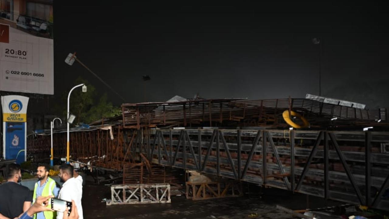 As the demolition of the remaining hoardings on the land in possession of the Government Railway Police (GRP) started in the evening, a senior official said no action had been taken earlier as a dispute was going on between the Brihanmumbai Municipal Corporation (BMC) and the railway police