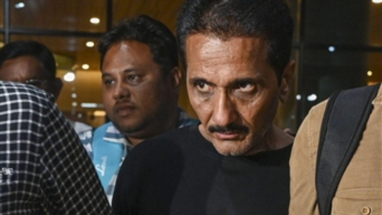 The police team, along with Bhinde, arrived at Chhatrapati Shivaji Maharaj International Airport around 5 am on Friday.