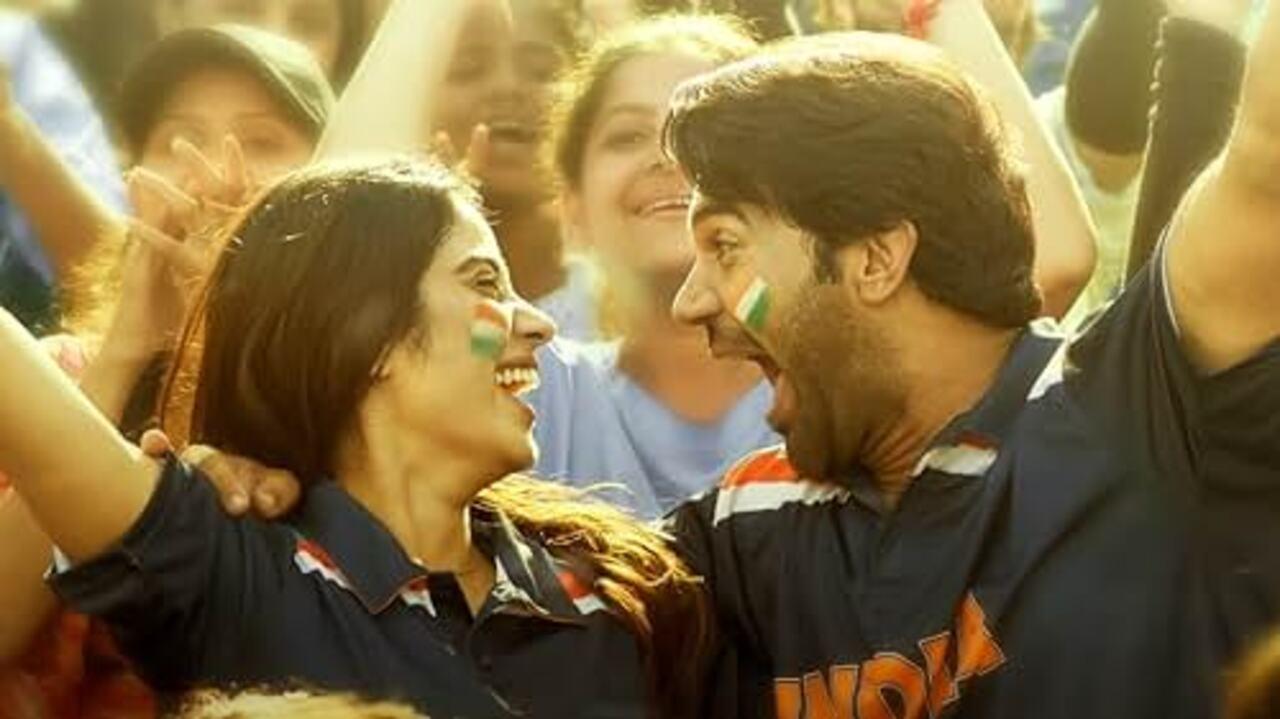 Mr and Mrs Mahi (2024): 
This Rajkummar Rao and Janhvi Kapoor-starrer is the latest to join the list of movies based on cricket. Rajkummar aides his wife played by Janhvi to fulfil her dream of becoming a cricketer