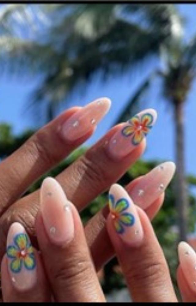 Sizzling summer nail trends