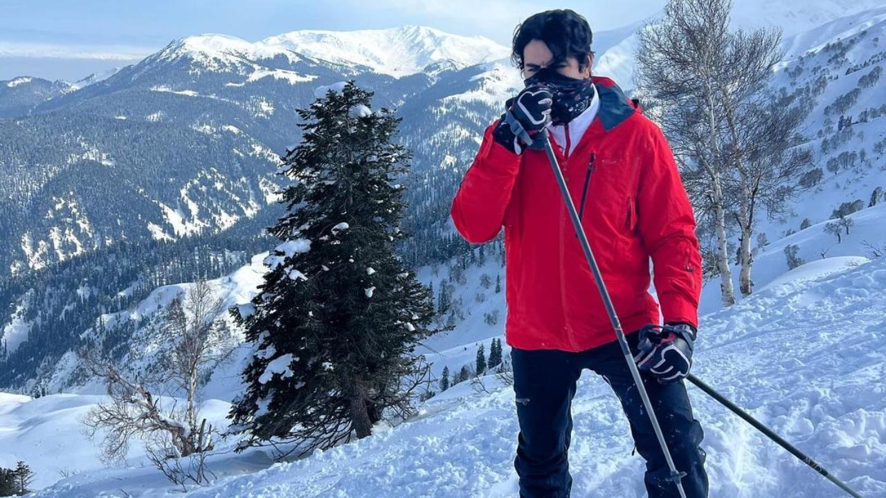 Ibrahim Ali Khan shows his adventurous side with a thrilling video of him skiing in Kashmir 