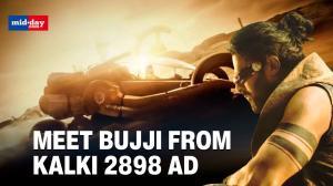Prabhas introduces futuristic robot ‘Bujji’ at ‘Kalki 2898 AD’ event