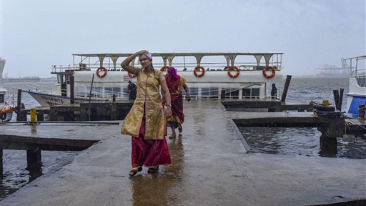 IN PHOTOS: Heavy rains disrupt life in Kerala, submerge Kochi roads