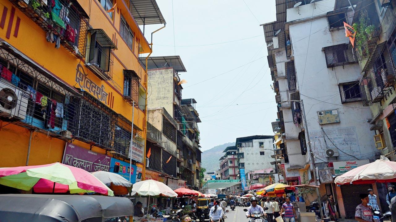 An Illegal building at Kisan Nagar in Thane West. Pic/Sameer Markande