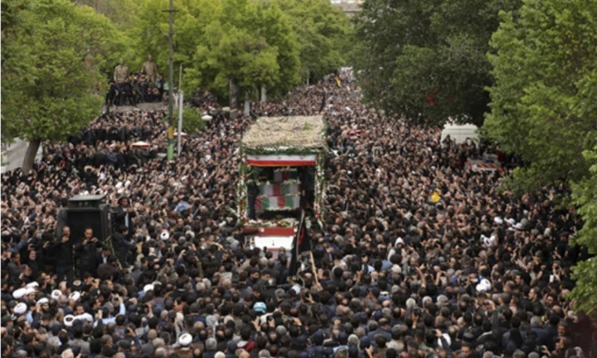 In Photos: Iran mourns at their President's funeral 