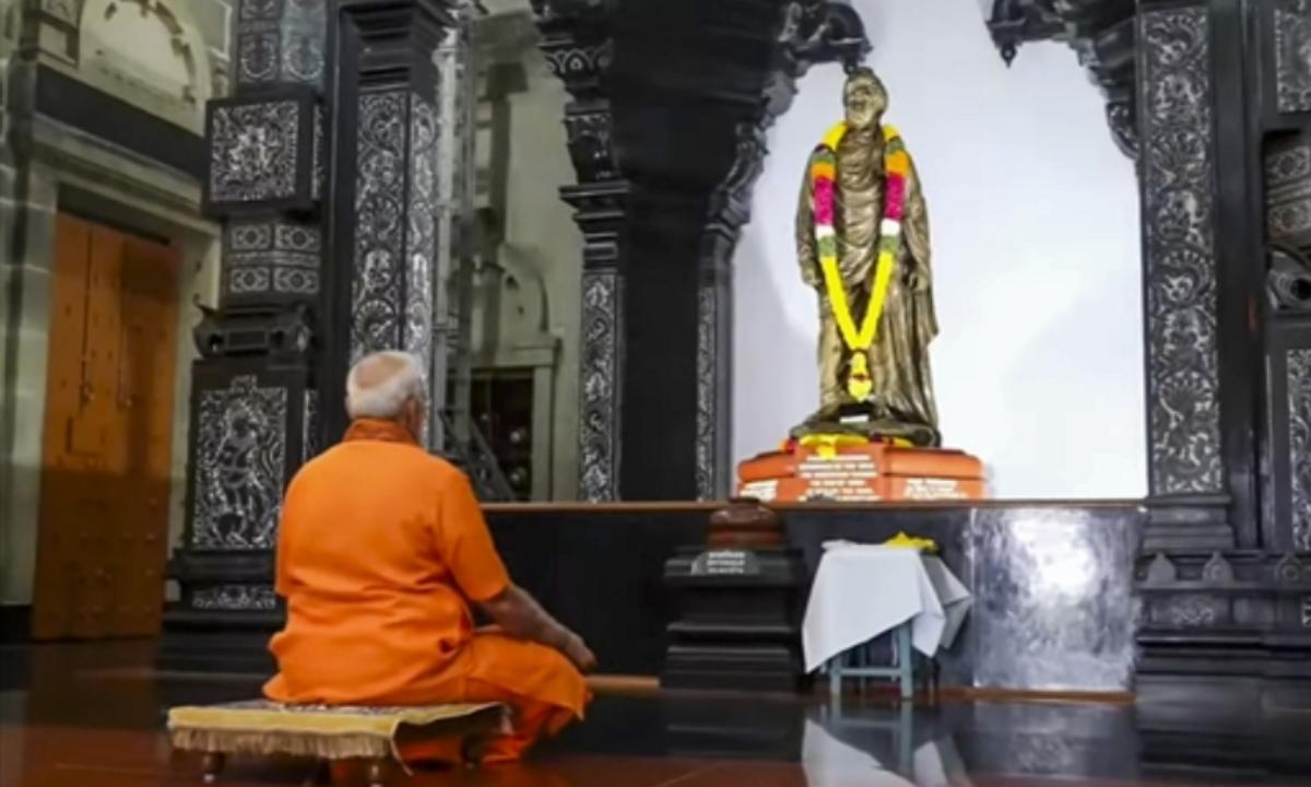 While the PM meditates, rival parties seem to accuse him of using it as a tactic to gain the Hindu population's favour. 