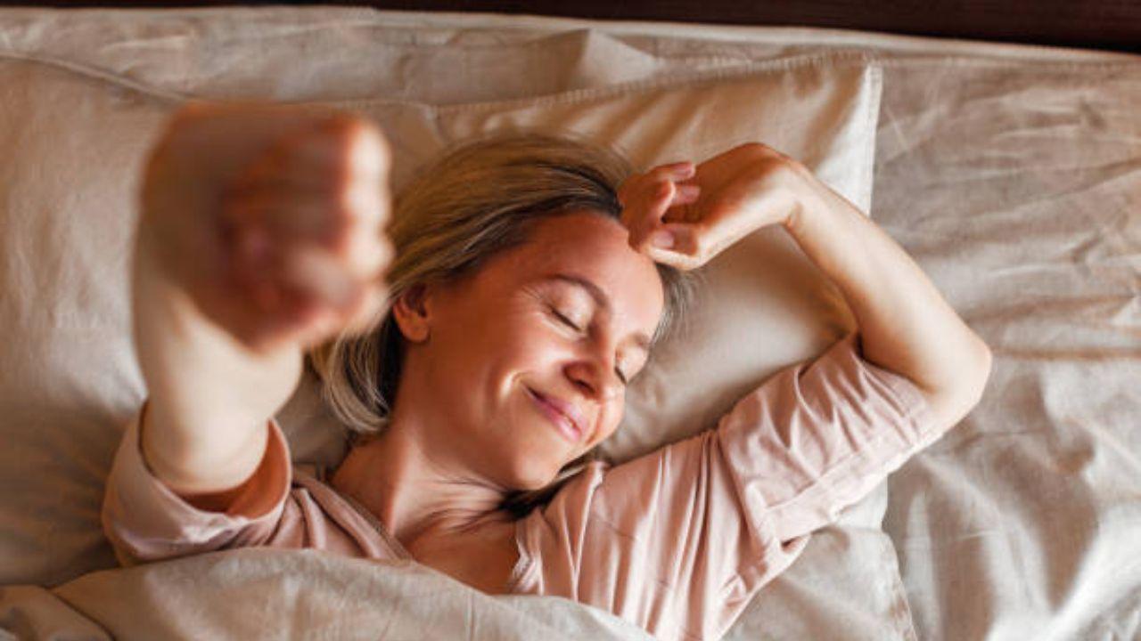 Follow a structured sleep schedule: Fulfilling your body’s sleep requirement has great health benefits such as helping refresh your mood, maintaining a stronger immune system, clearer thinking, and lower risk of cardiovascular diseases.