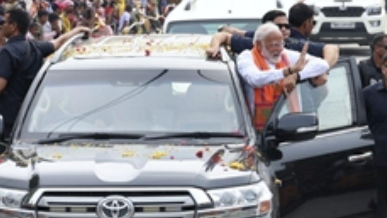 Asserting that the government does not interfere in the work of probe agencies, Modi called for a closer examination of the opposition's claims.