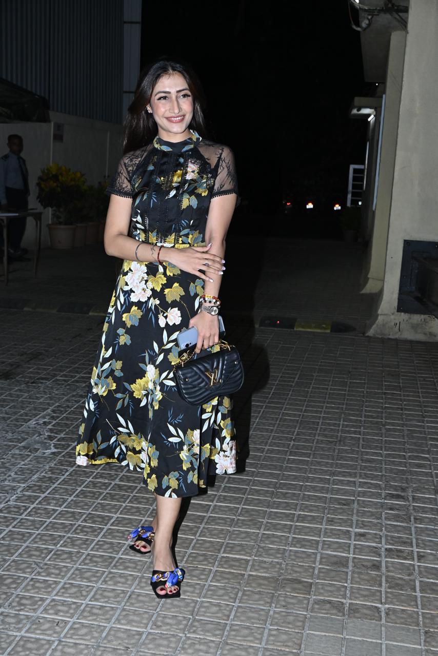 Dhanashree was clicked wearing a beautiful floral dress