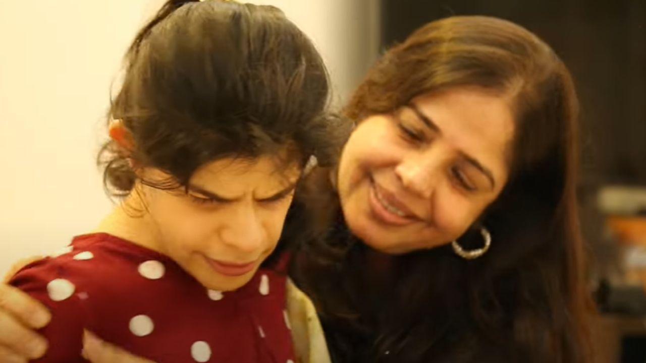 Sejal and her daughter Viha/ Screengrab