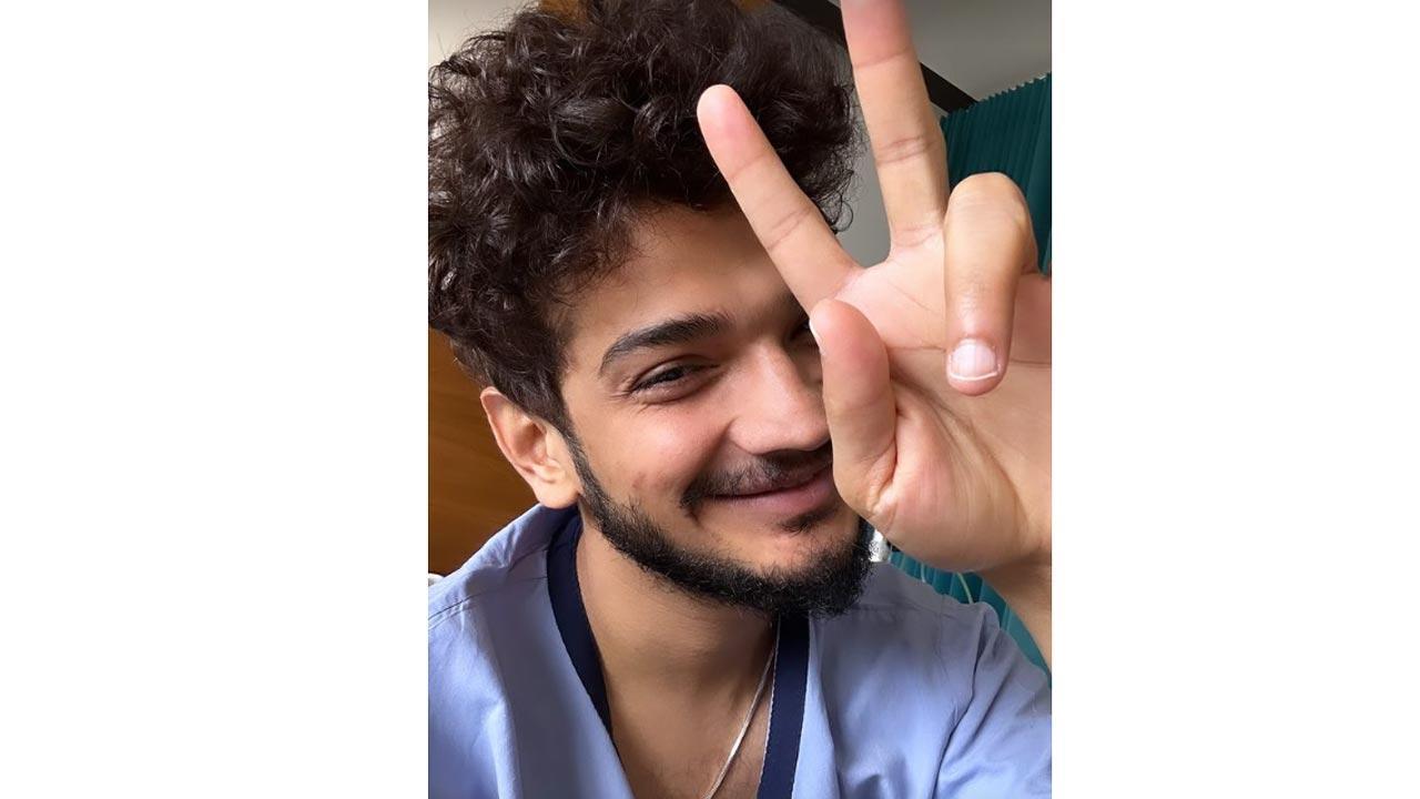 Bigg Boss 17 winner Munawar Faruqui shares first pic after being hospitalised