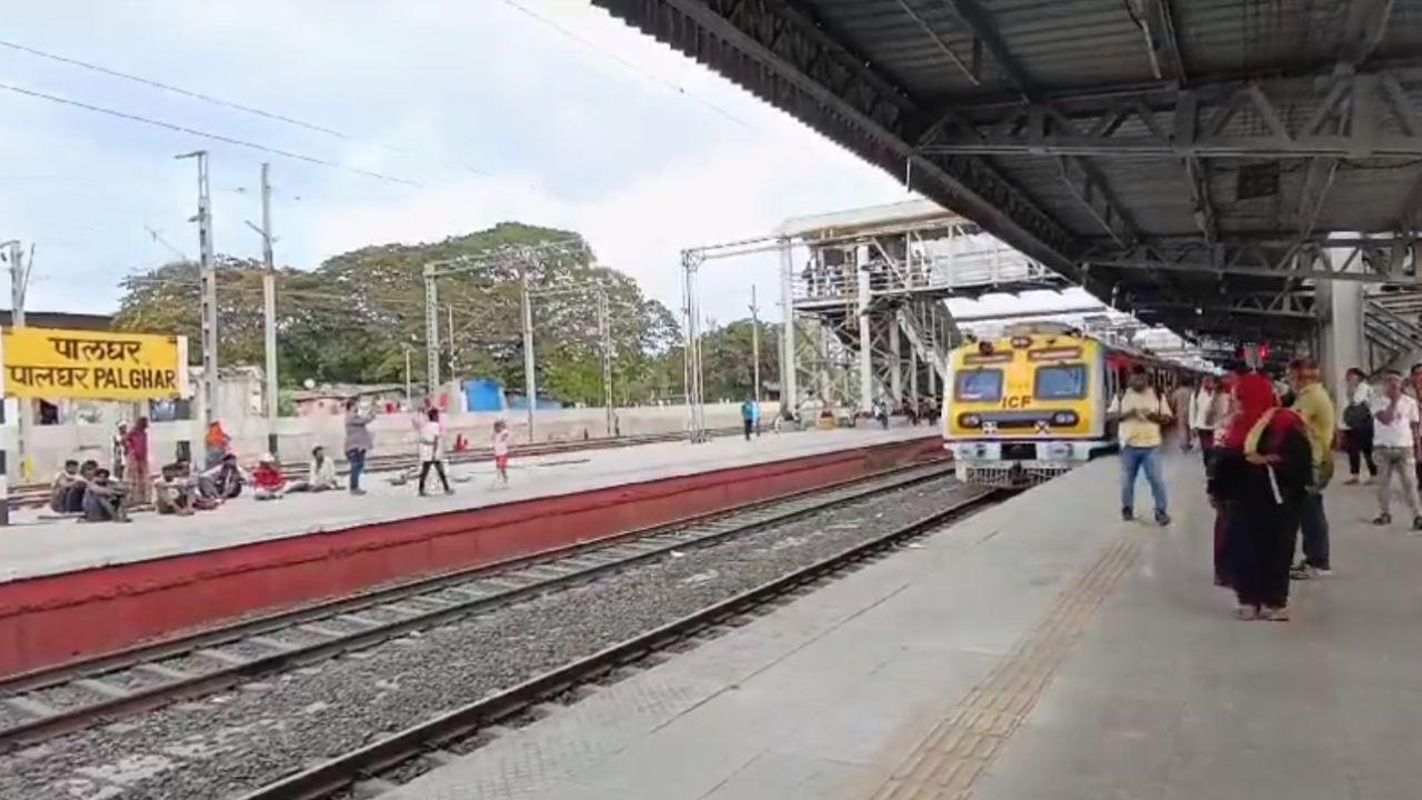 Fortunately, no casualties were reported as a result of the derailment, ensuring the safety of passengers and railway staff.