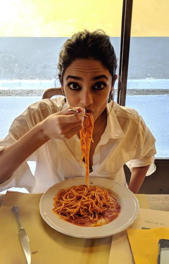 When ‘Made In Heaven’ actor Sobhita Dhulipala stated how she would ‘live to eat’ every single day. 
