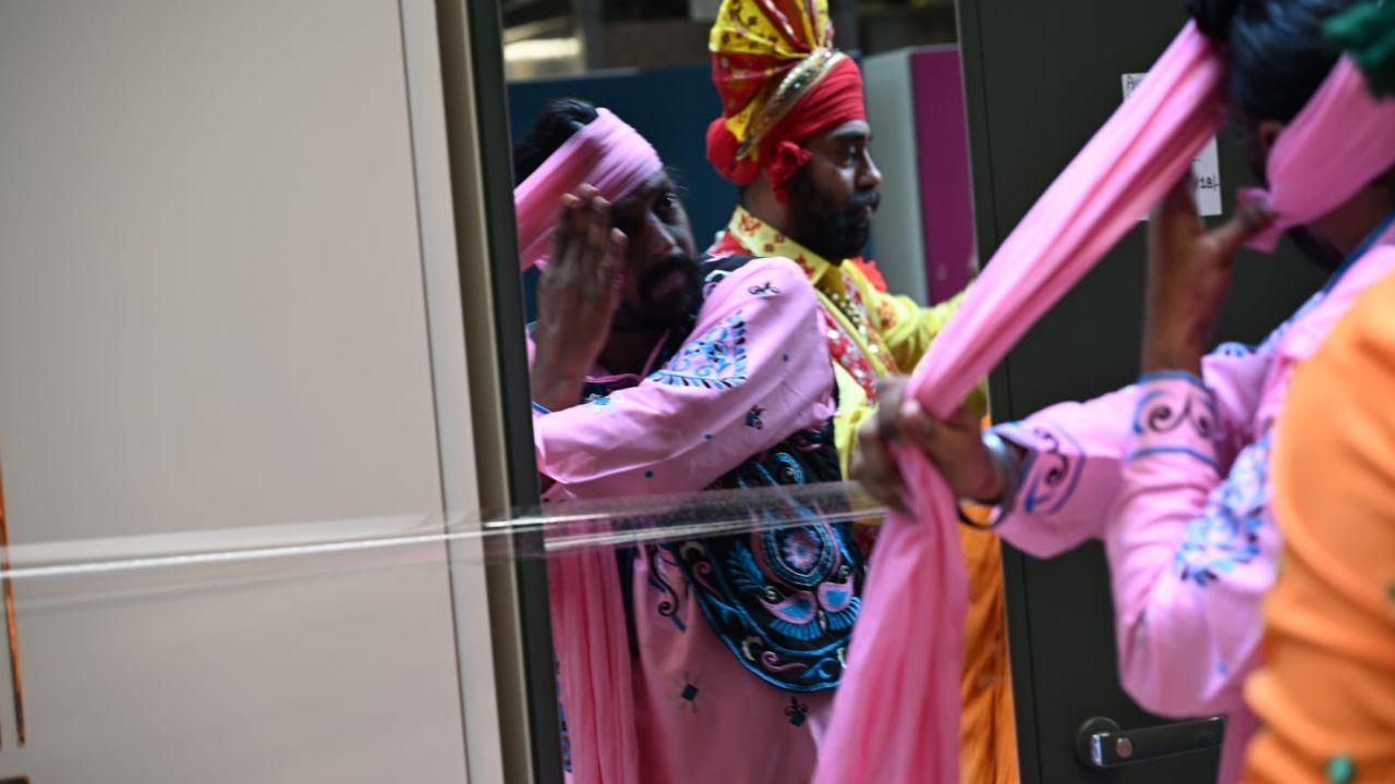 Meanwhile, artistes have been preparing for their traditional performances for PM Modi's Ghatkopar roadshow.