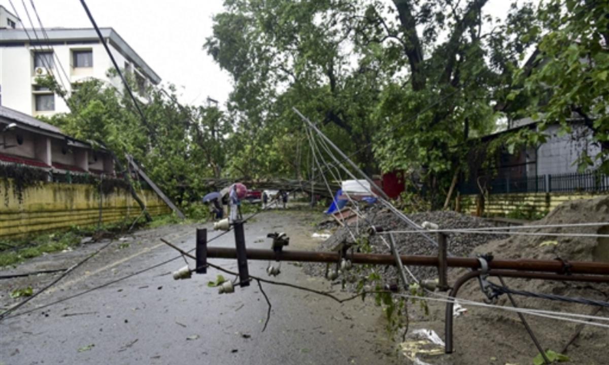 Cyclone Remal has damaged almost 15,000 homes in 24 blocks and 79 municipal wards, primarily in West Bengal's southern coastal regions. In various regions of the state, at least 2,140 trees were uprooted, and 337 electric poles fell.