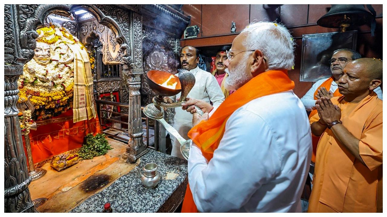 Prime Minister Narendra Modi also offered prayers at Kaal Bhairav temple, in Varanasi. Uttar Pradesh CM Yogi Adityanath was also seen accompanying the PM