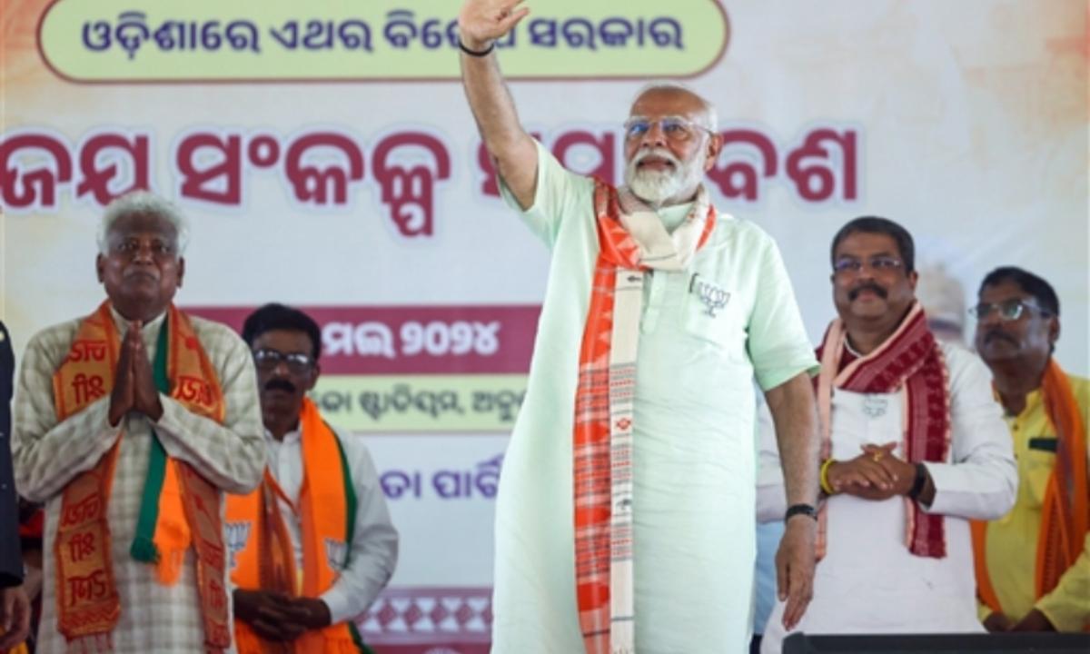Speaking at a public gathering under the Dhenkanal Lok Sabha seat, Modi remarked that despite the state's abundance of natural riches, its citizens are in need.