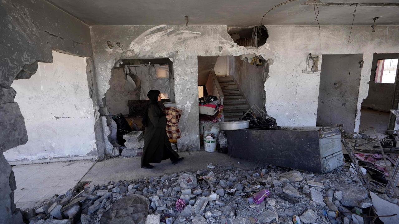 The draft demands compliance with previous Security Council resolutions that call for the opening of all border crossings and humanitarian access to Gaza's 2.3 million people who desperately need food and other aid