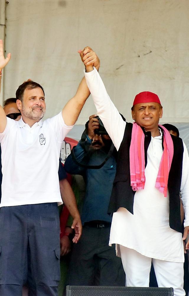 Rahul, Akhilesh hold rally in Varanasi
