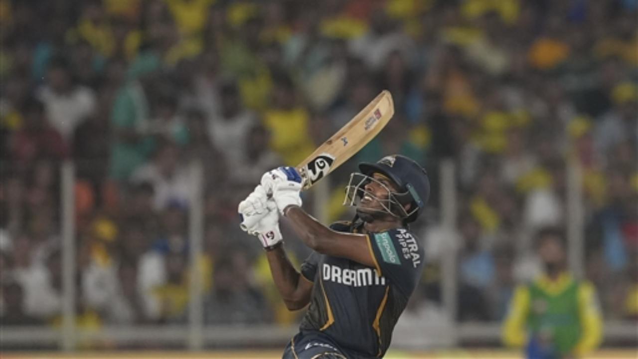 Sai Sudharsan brought his fifty in style by smashing a six to Ravindra Jadeja in 8.3 over