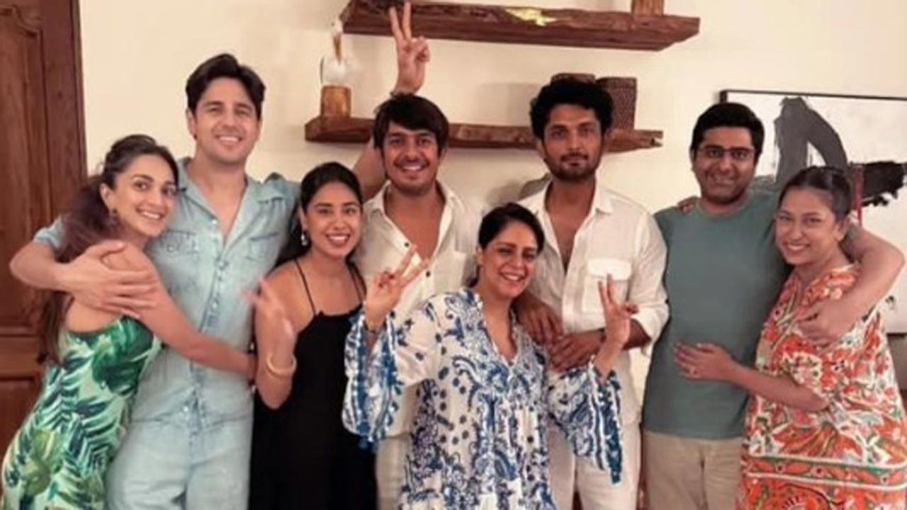 Sidharth Malhotra, Kiara Advani's Goa pic with friends goes viral