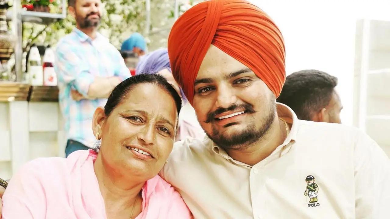 Sidhu Moosewala Death Anniversary: Emotional mother remembers son