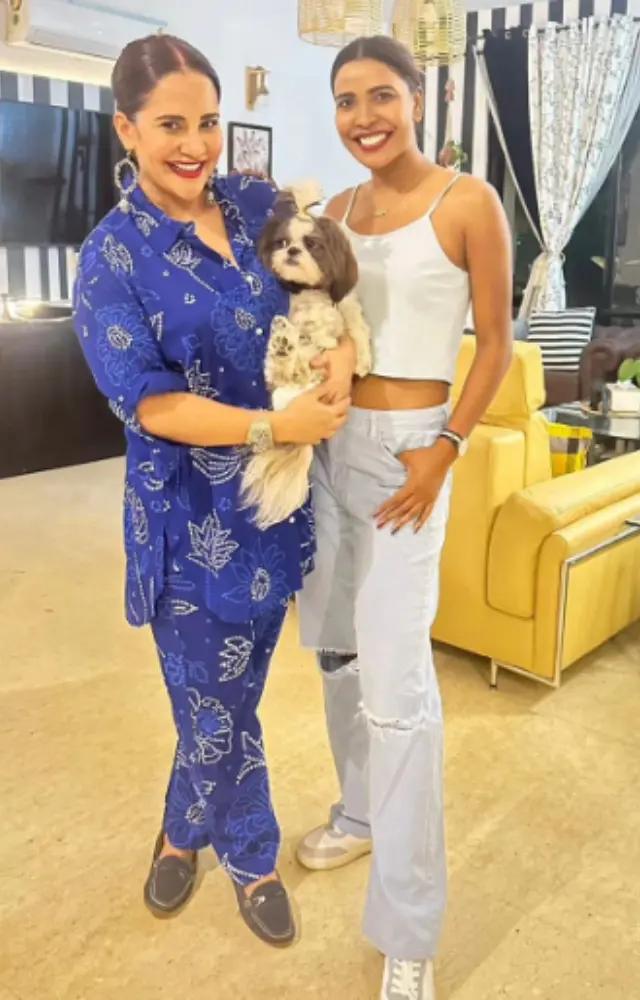 Actress and singer Liza Malik is a devoted pet parent to her dog, Emma, whom she calls her 