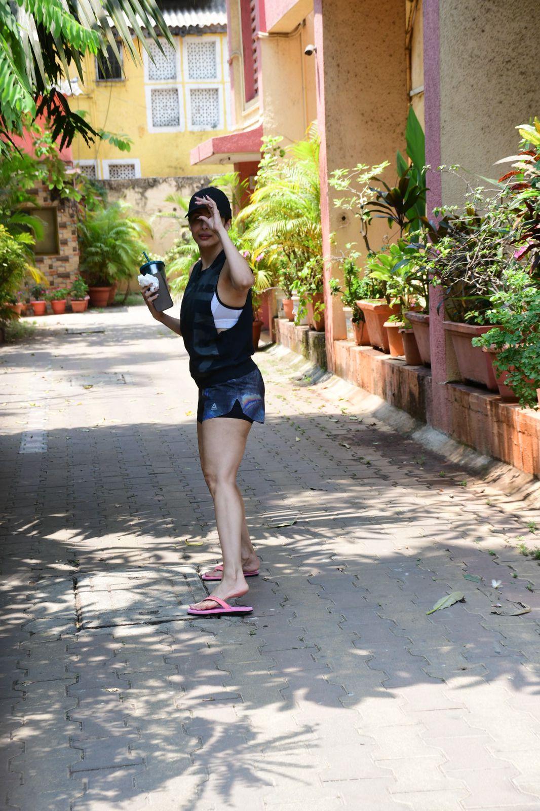 Malaika Arora was clicked in the city. The actress looked stunning in her gym fits'