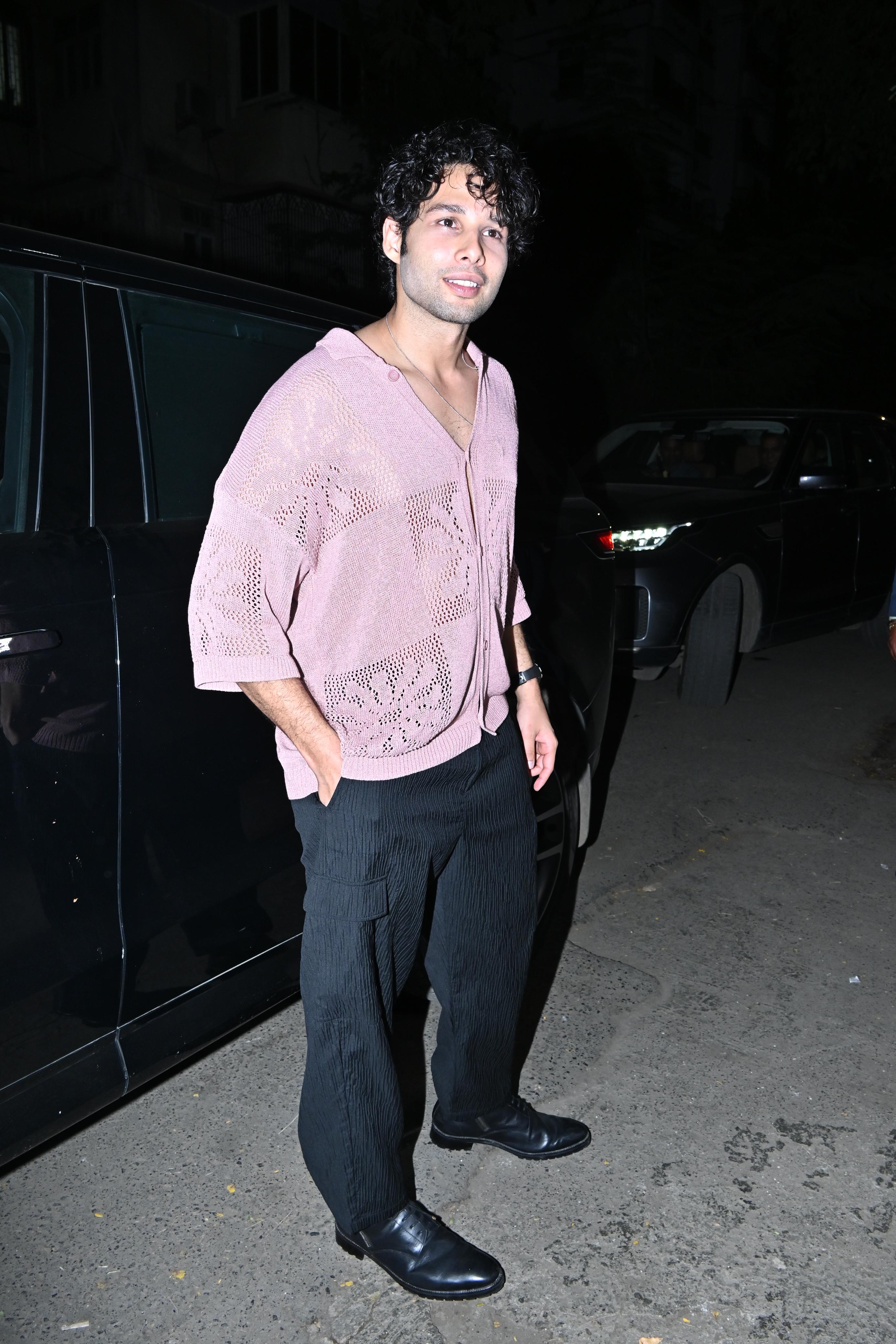 Siddhanth Chaturvedi was snapped in the city. The actor opted for loose purple shirt and paired it with stylish pants
