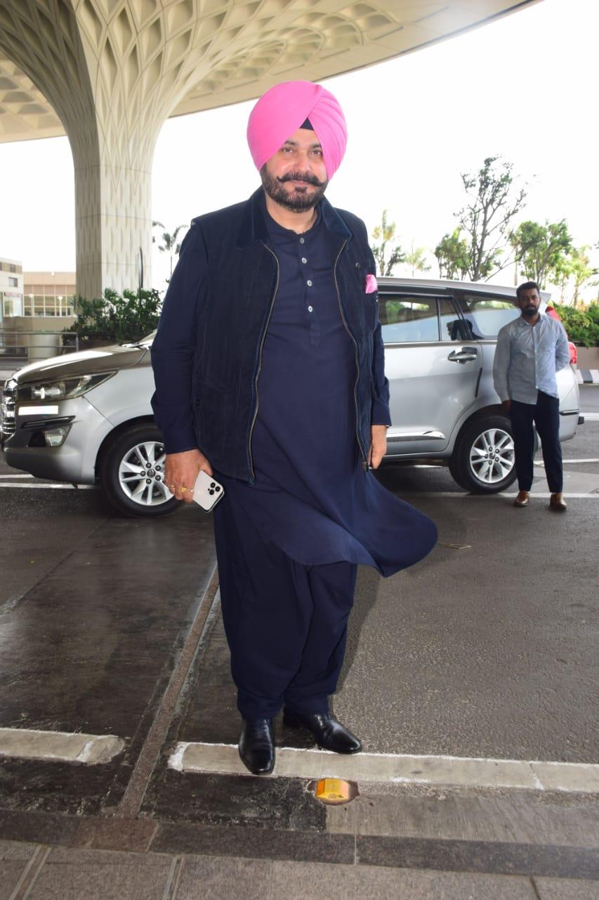 Navjot Singh Sidhu got snapped at the Mumbai airport as he jetted off
