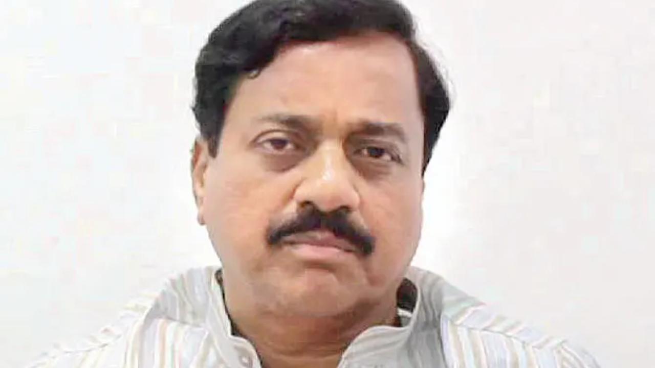 Polls tilting towards Mahayuti's favour, Sunil Tatkare predicts success