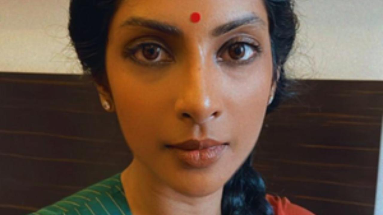 Sriya Reddy to play a power-hungry politician in Tamil web series 'Thalamai Seyalgam’