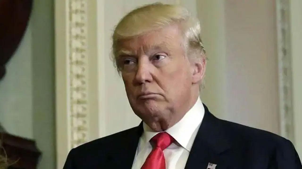 Donald Trump's campaign says it will begin accepting contributions through cryptocurrency