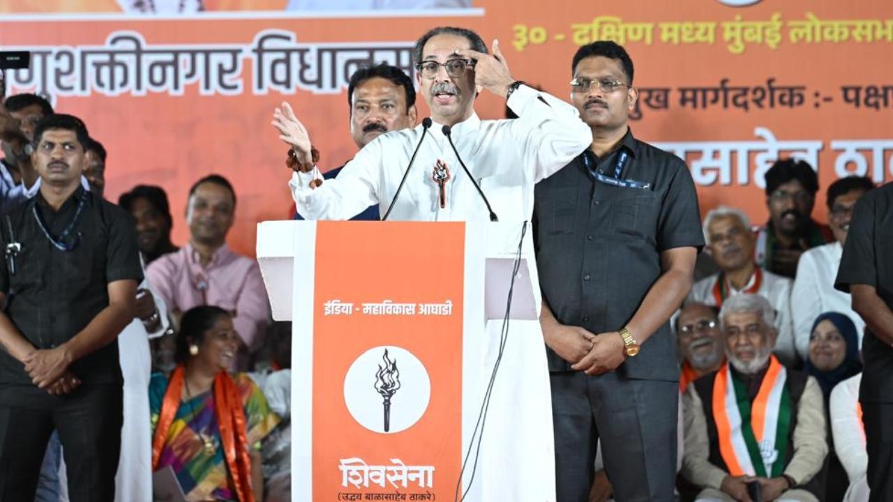 The Mumbai South Central seat comprises six assembly constituencies including Anushaktinagar, Chembur, Dharavi, Sion Koliwada, Wadala and Mahim areas
