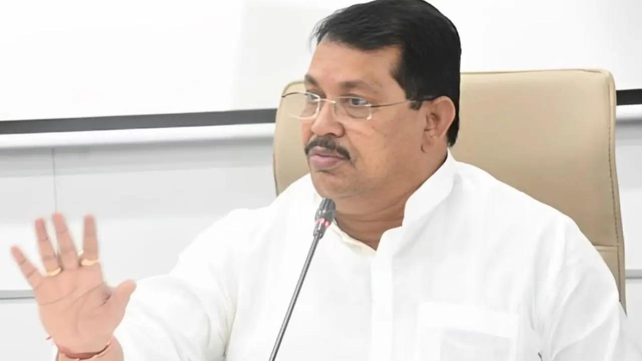 Maharashtra agriculture minister abroad while farmers hit by drought: Wadettiwar