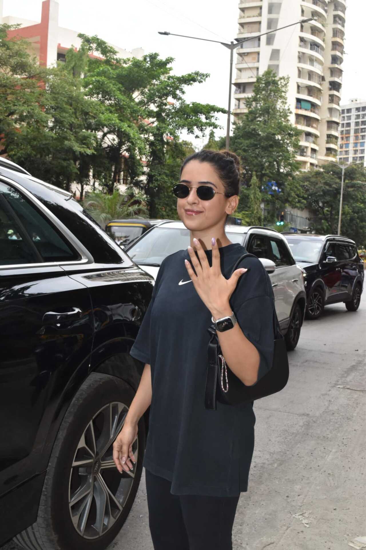 Sanya Malhotra arrived to cast her vote in the morning in black athleisure wear