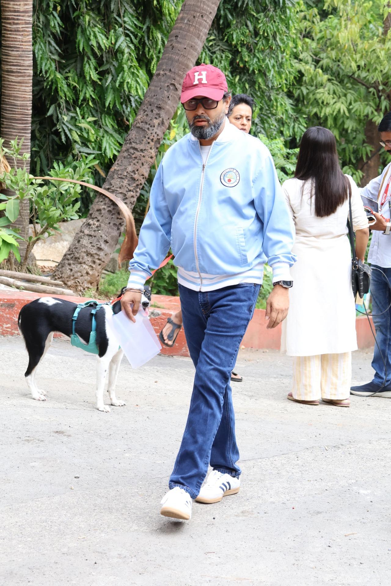 Nikkhil Advani at a polling booth in Mumbai