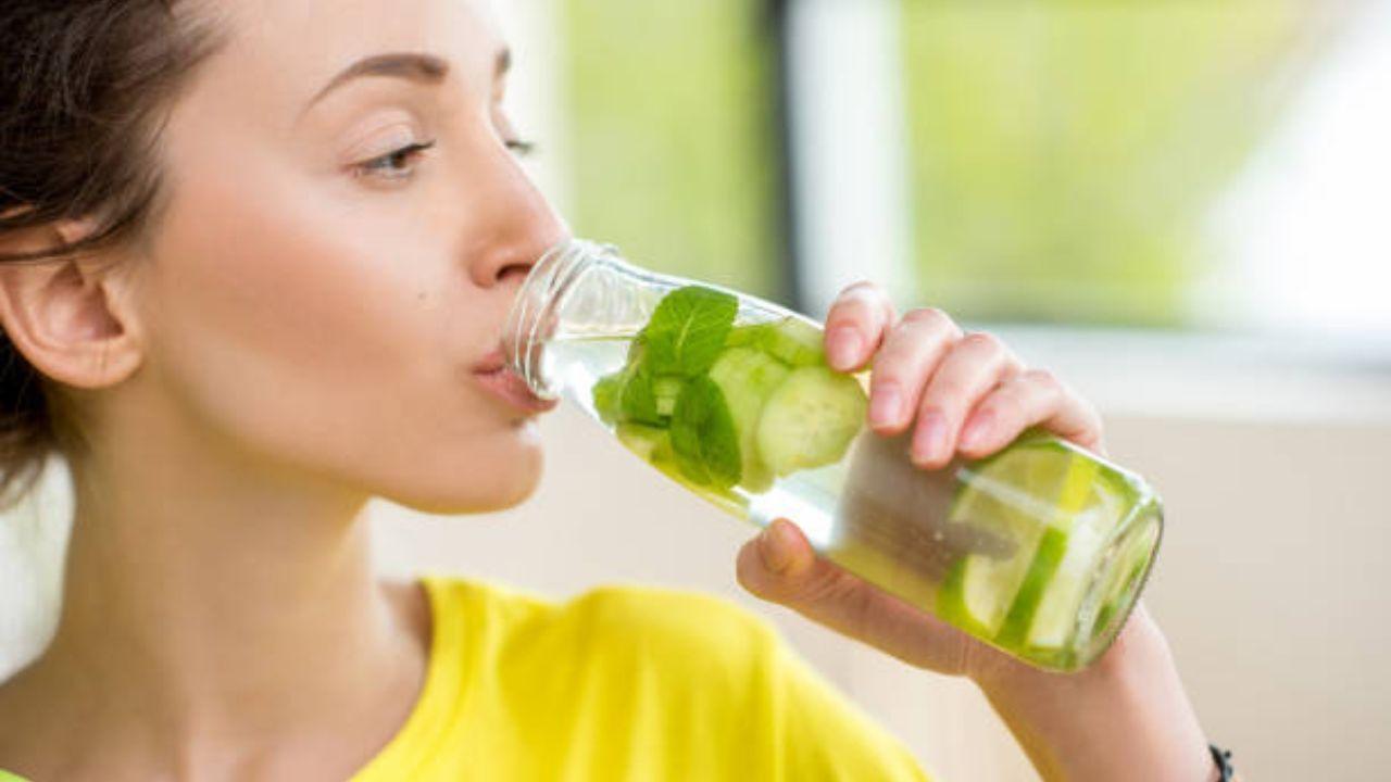Expert reveals the science behind hydration, detox water trends and skincare