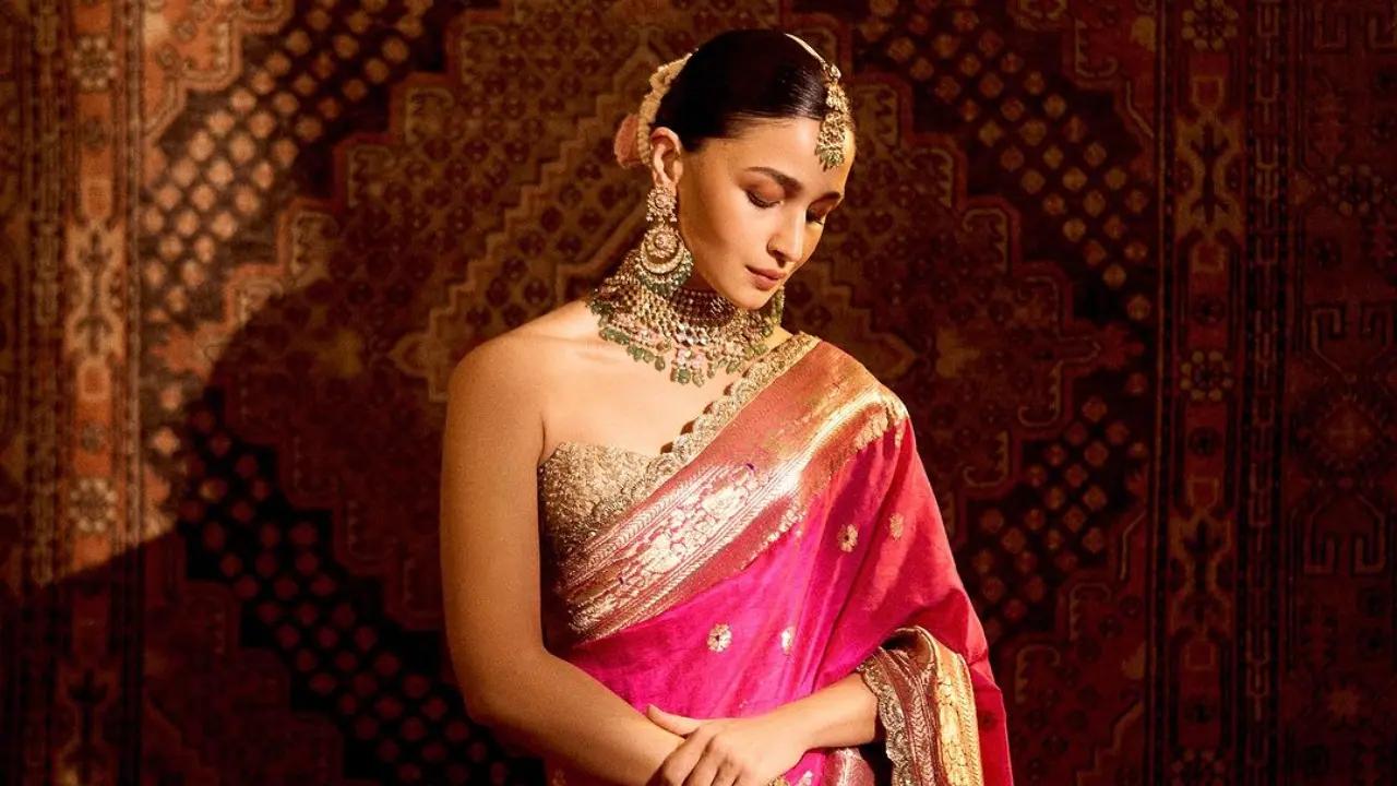 Your love for sarees would possibly elevate hazard of pores and skin most cancers cells, cautions analysis research