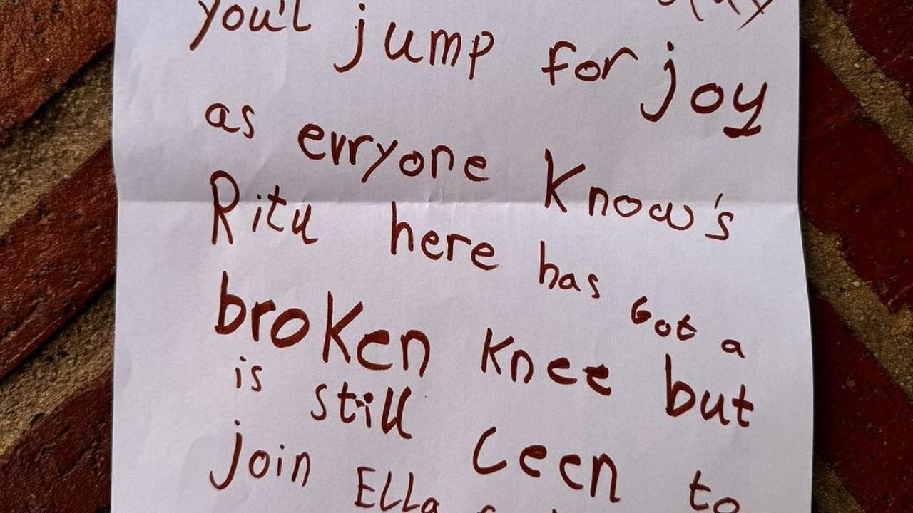 This picture shows an adorable letter written for the couple. 