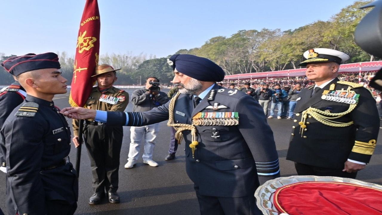 Air Force chief reviews passing out parade for NDA's 147th course in Pune