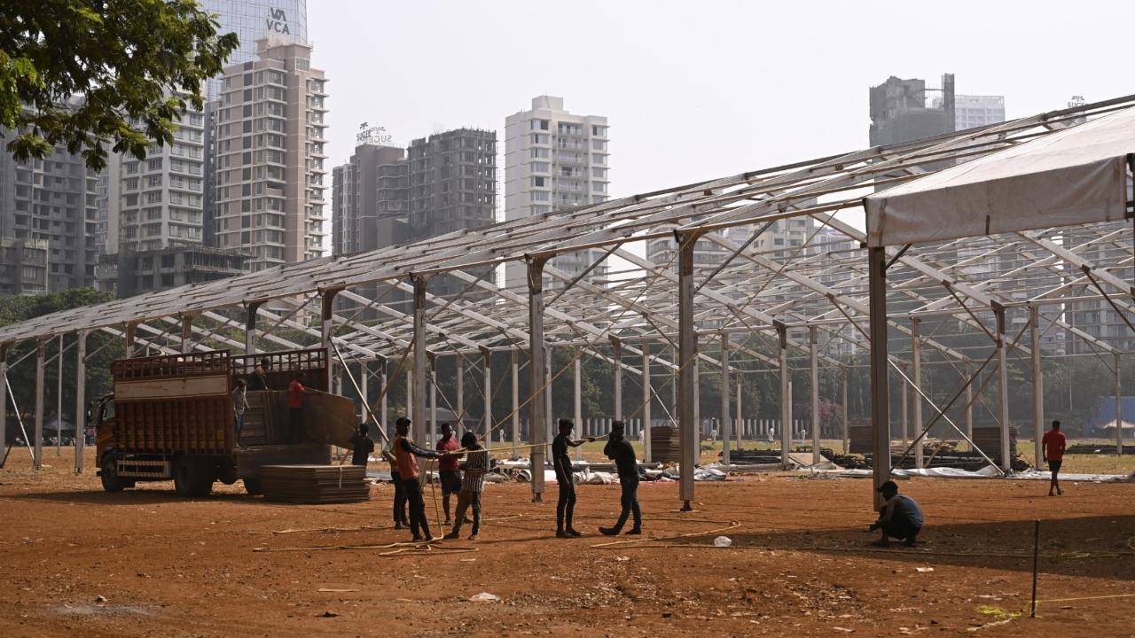 IN PHOTOS: Preparations underway at Shivaji Park ahead of Mahaparinirvan Diwas
