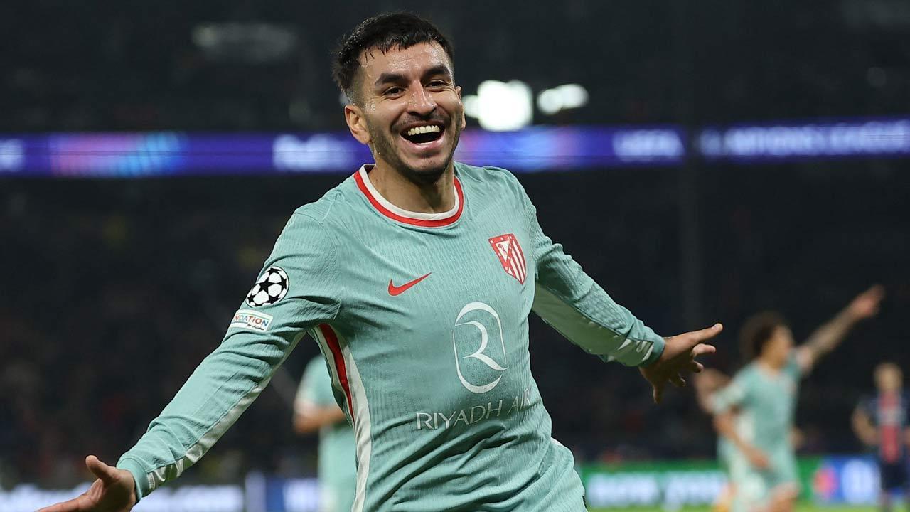 Atletico Madrid stun PSG in Champions League with last-gasp Correa winner