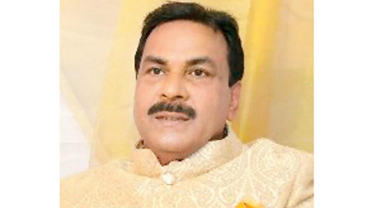 Two persons detained for chasing Cong candidate Arif Naseem Khan on voting day