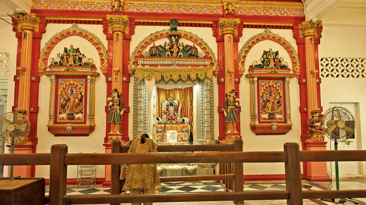 View of the sanctum sanctorum