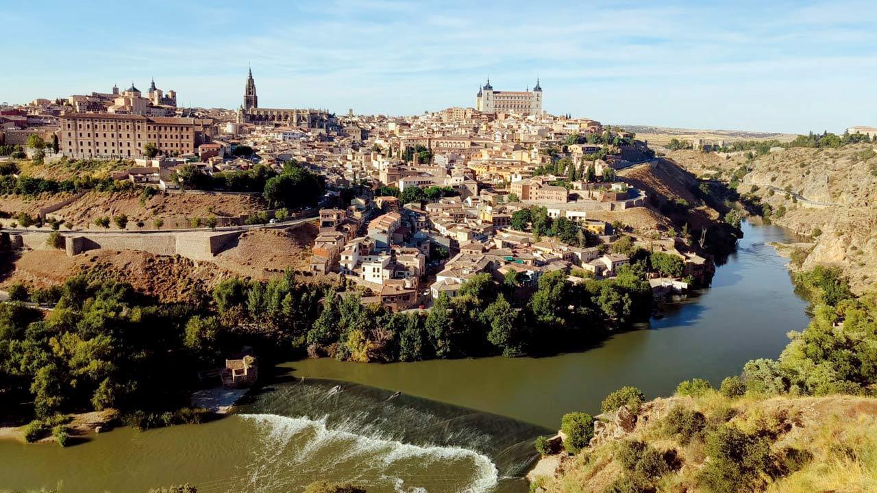 Explore Castilla La Mancha in Spain with this one-stop food guide to indulge in the region