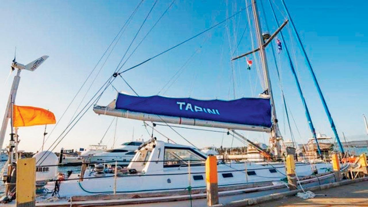Female crew of INSV Tarini felicitated in Australia