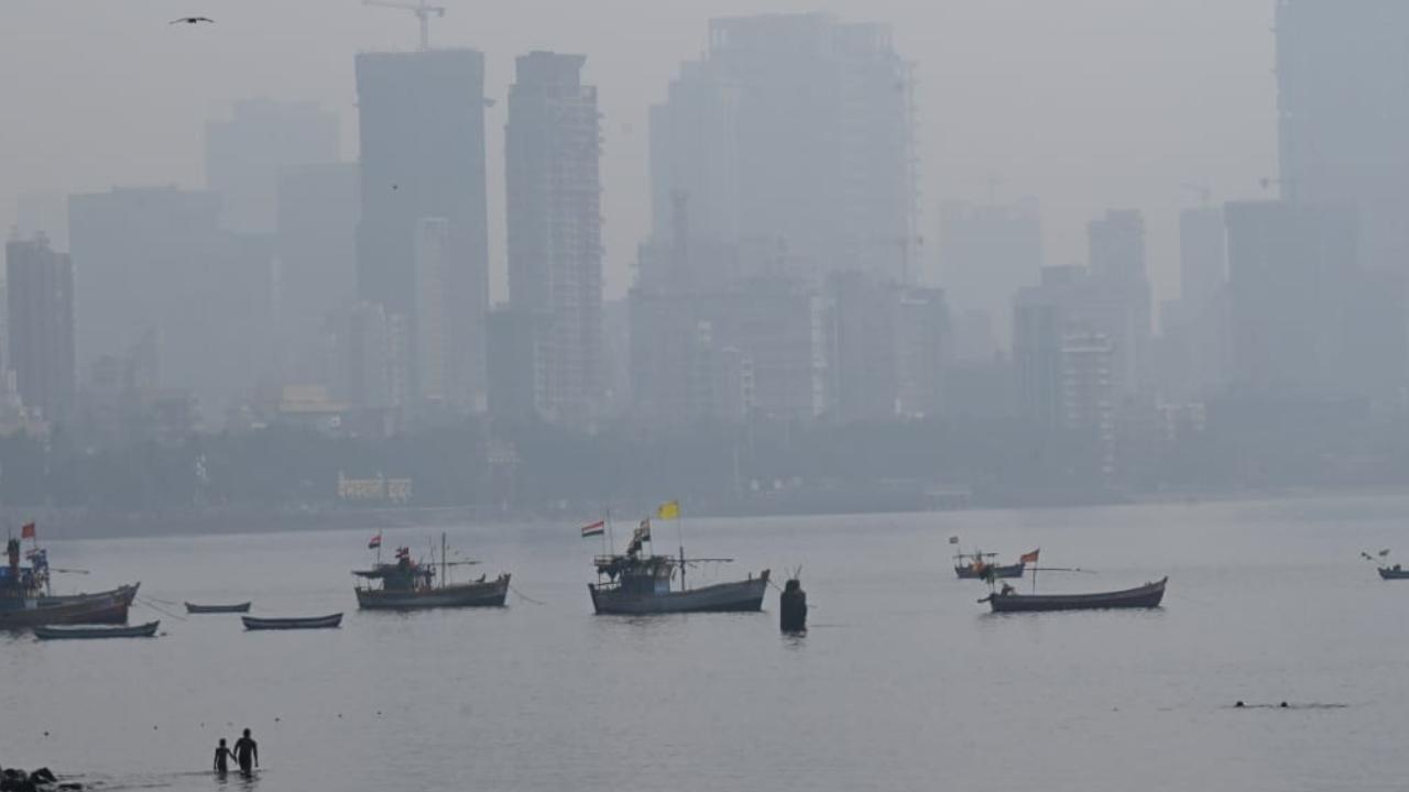 IN PHOTOS: Haze blankets Mumbai skyline, city's AQI remains moderate